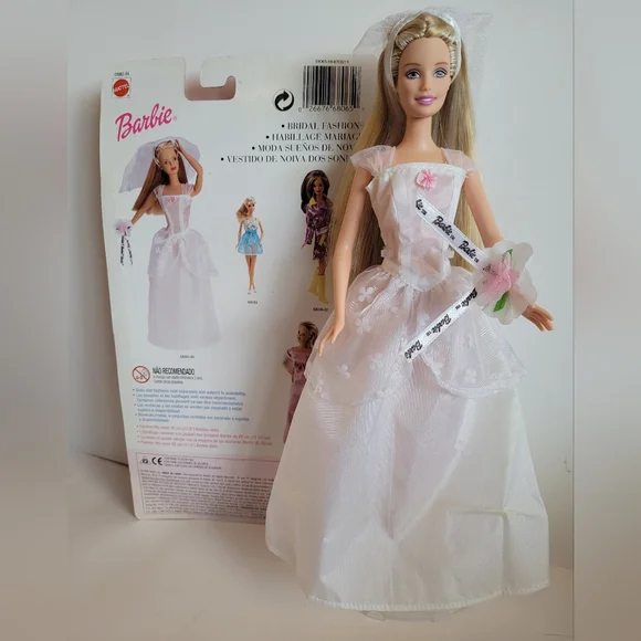 Barbie Doll and Fashion Pack Y2K Bridal Fashions Complete Mattel New OOB - Picture 2 of 7